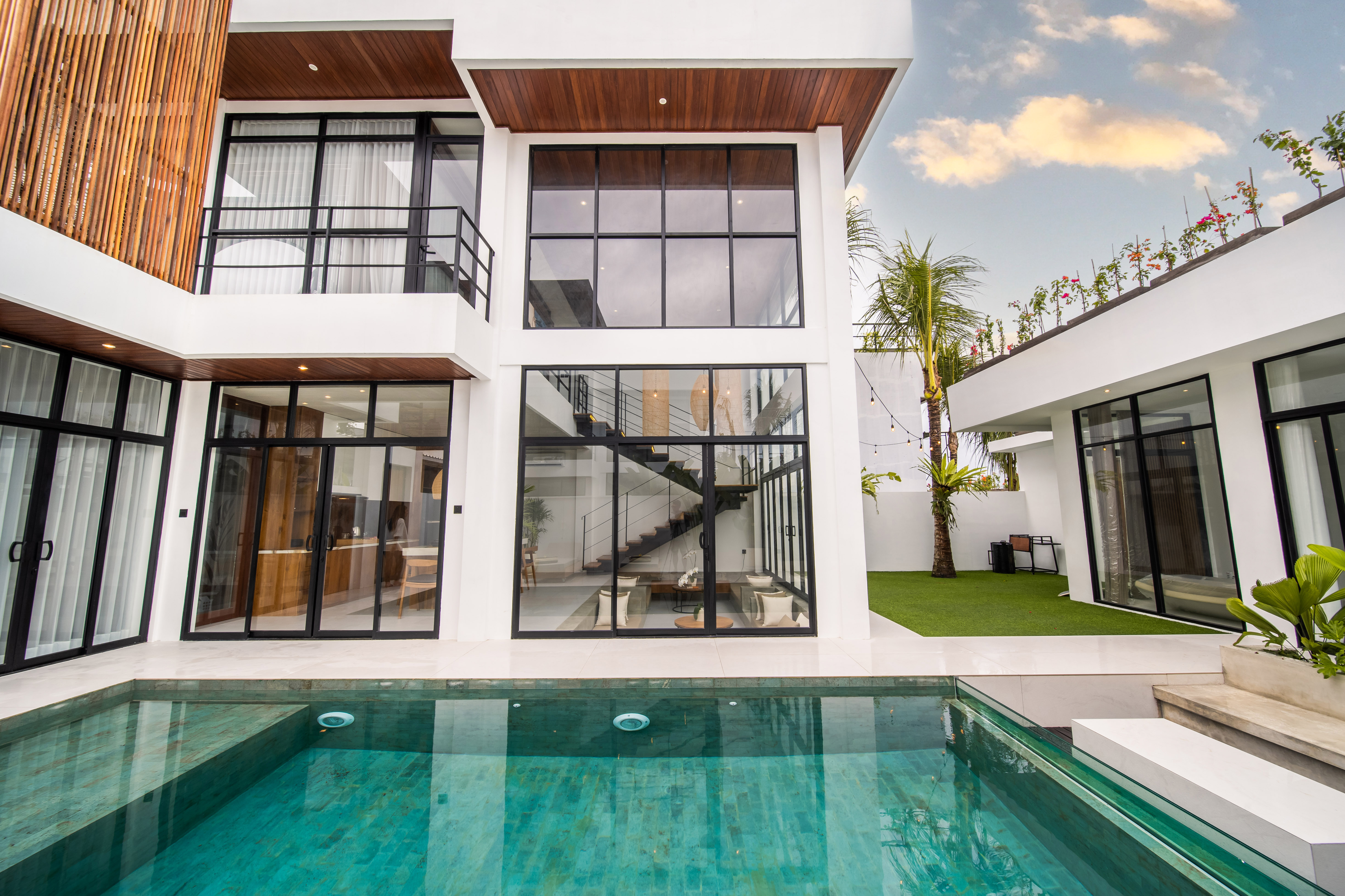 Stylish villas for sale near the sea are located in Bali, Pererenan
