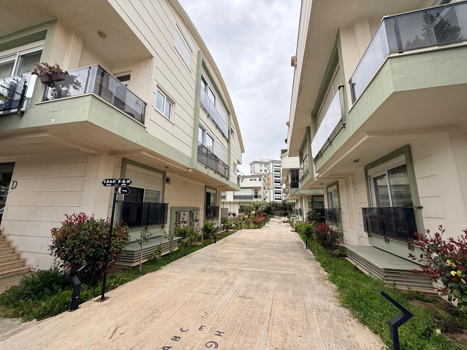 Ready to Move Luxury Apartment for Sale in Antalya, Kundu